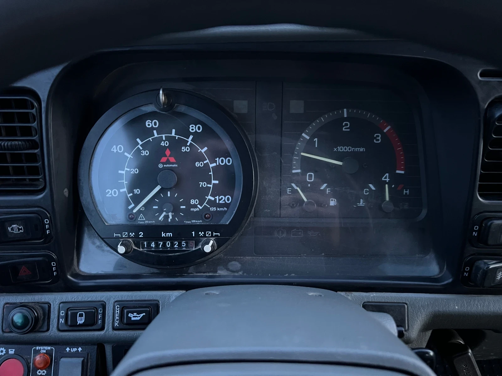 Mitsubishi Canter Нов внос - изображение 2