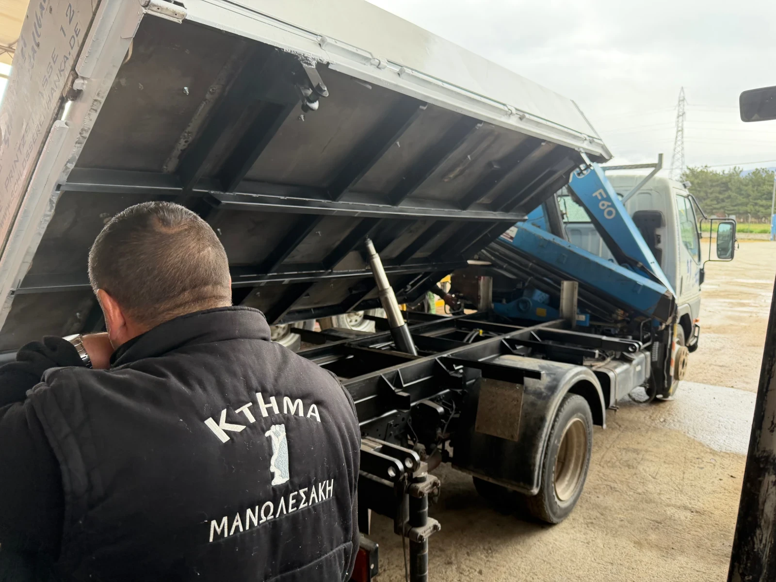 Mitsubishi Canter Тристранен самосвал Нов внос, снимка 16 - Камиони - 54141747