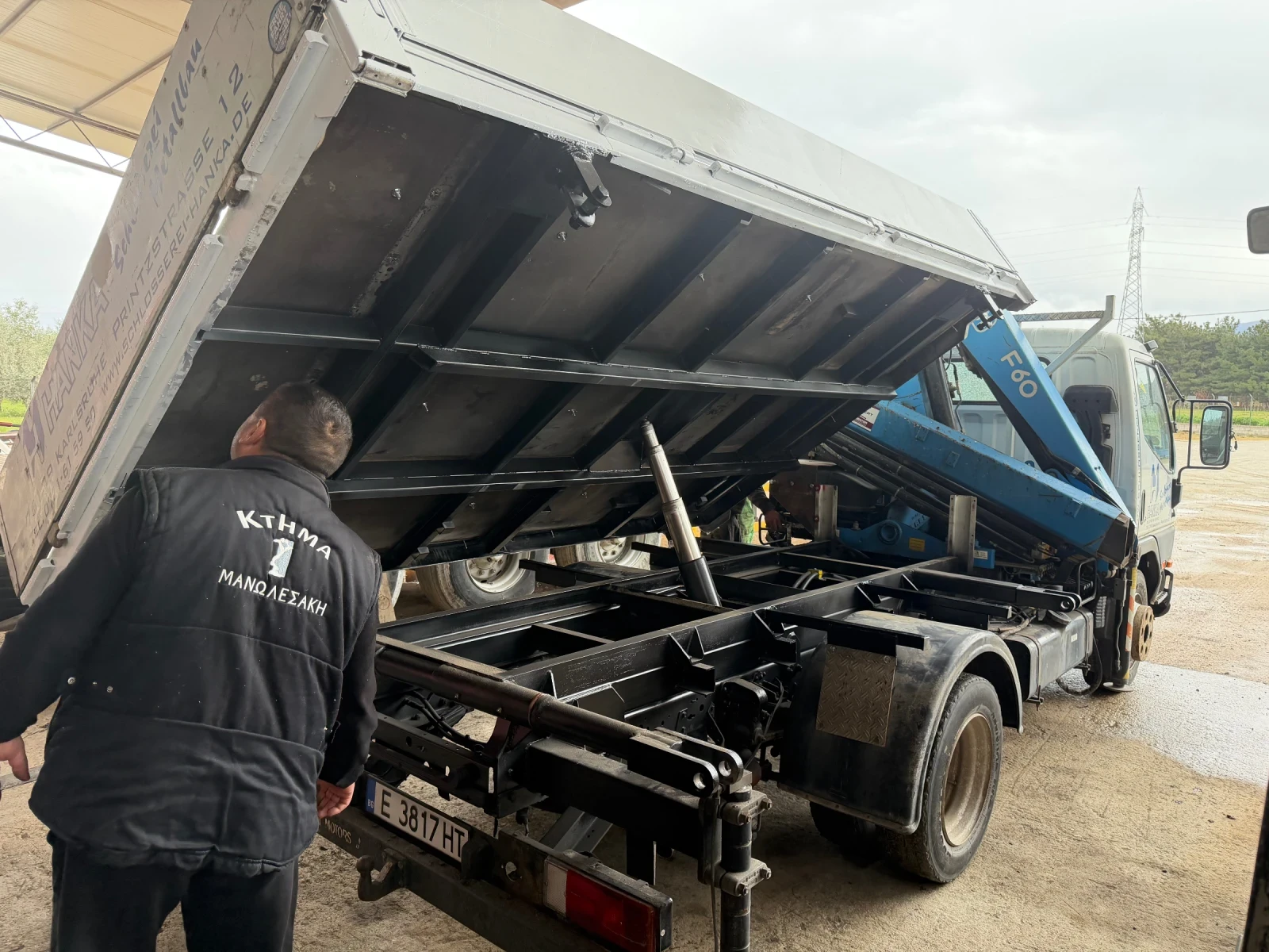 Mitsubishi Canter Тристранен самосвал Нов внос, снимка 15 - Камиони - 54141747