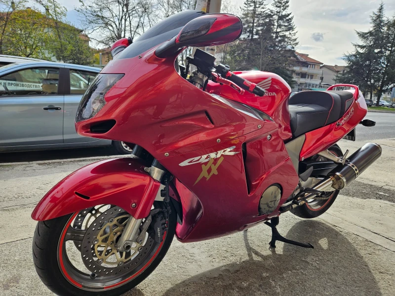Honda Cbr 1100 XX Super Blackbird, снимка 4 - Мотоциклети и мототехника - 53140511