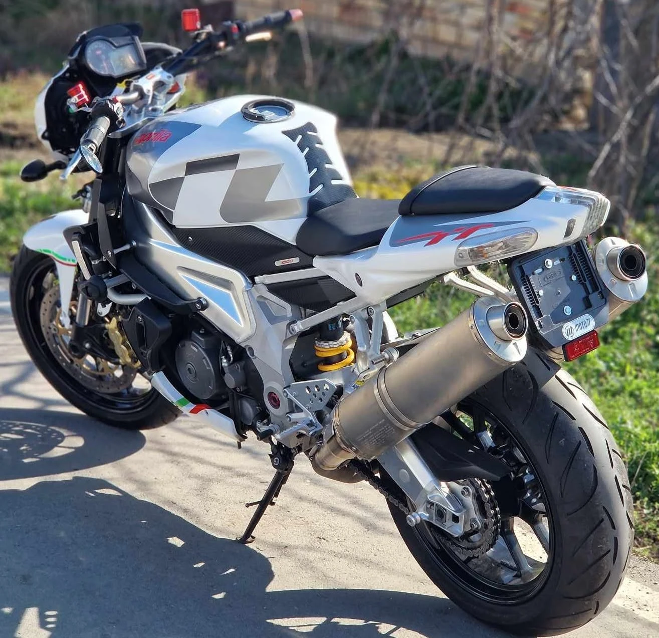 Aprilia Tuono 1000R
