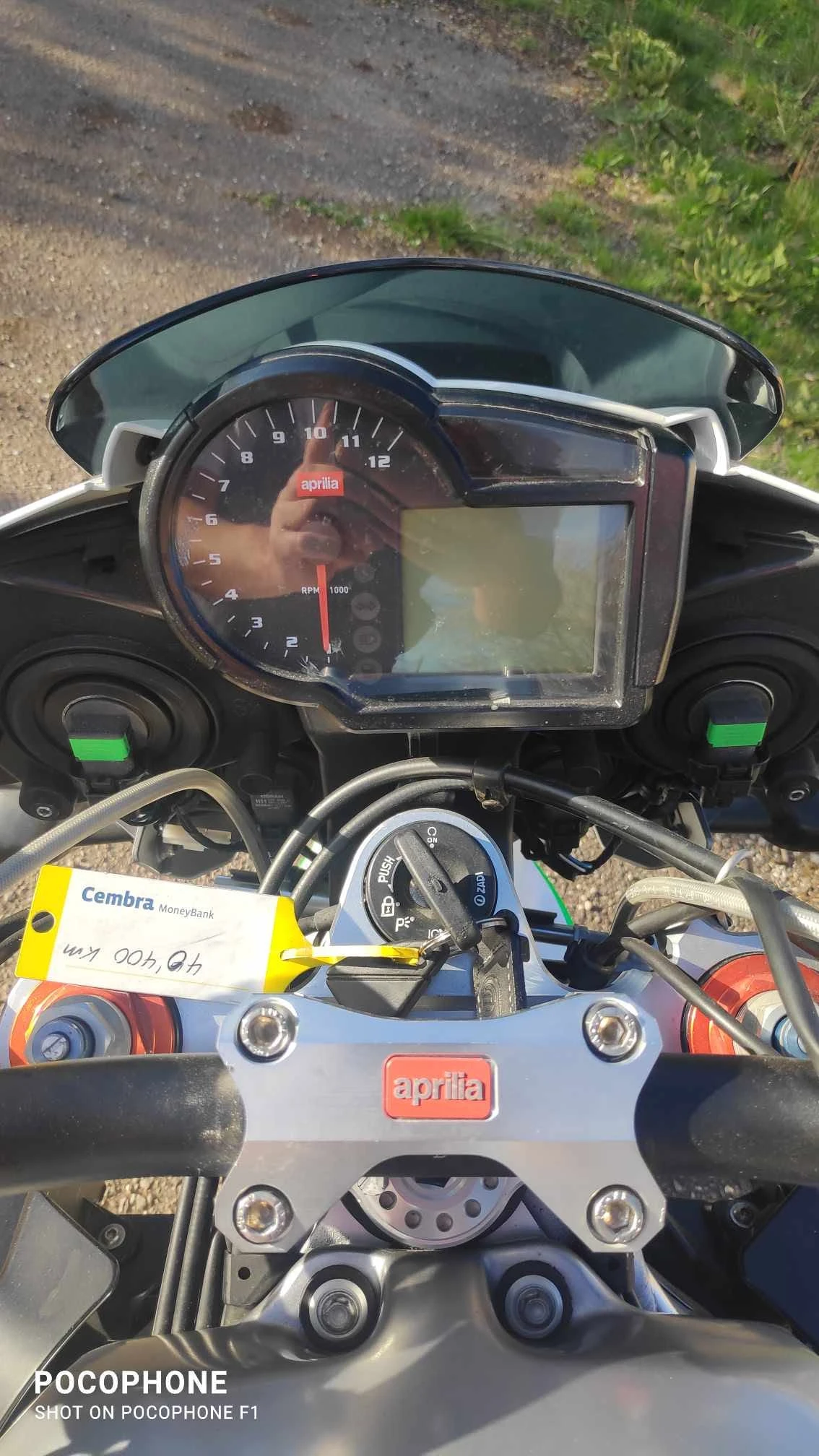 Aprilia Tuono 1000R, снимка 8 - Мотоциклети и мототехника - 55515190