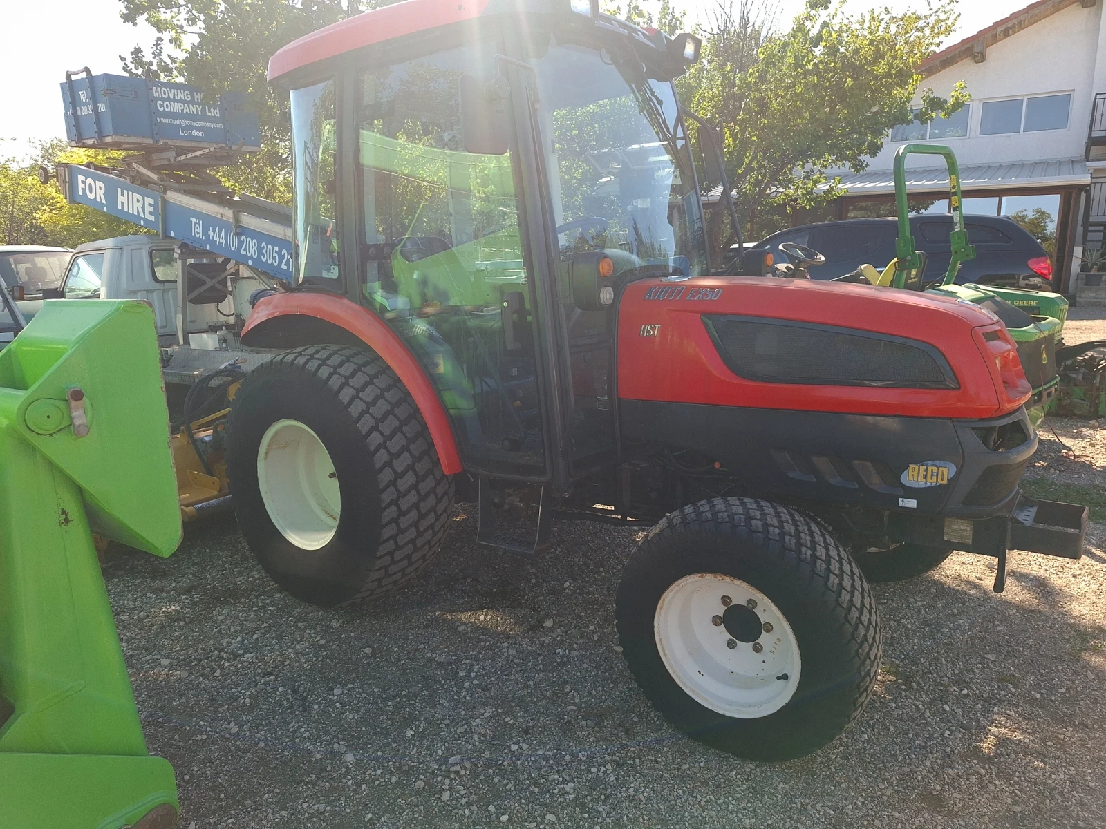 Трактор Kioti EX50, снимка 3 - Селскостопанска техника - 56021995