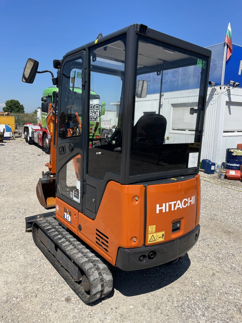 Багер Hitachi ZX 19-6, снимка 5 - Индустриална техника - 50544481