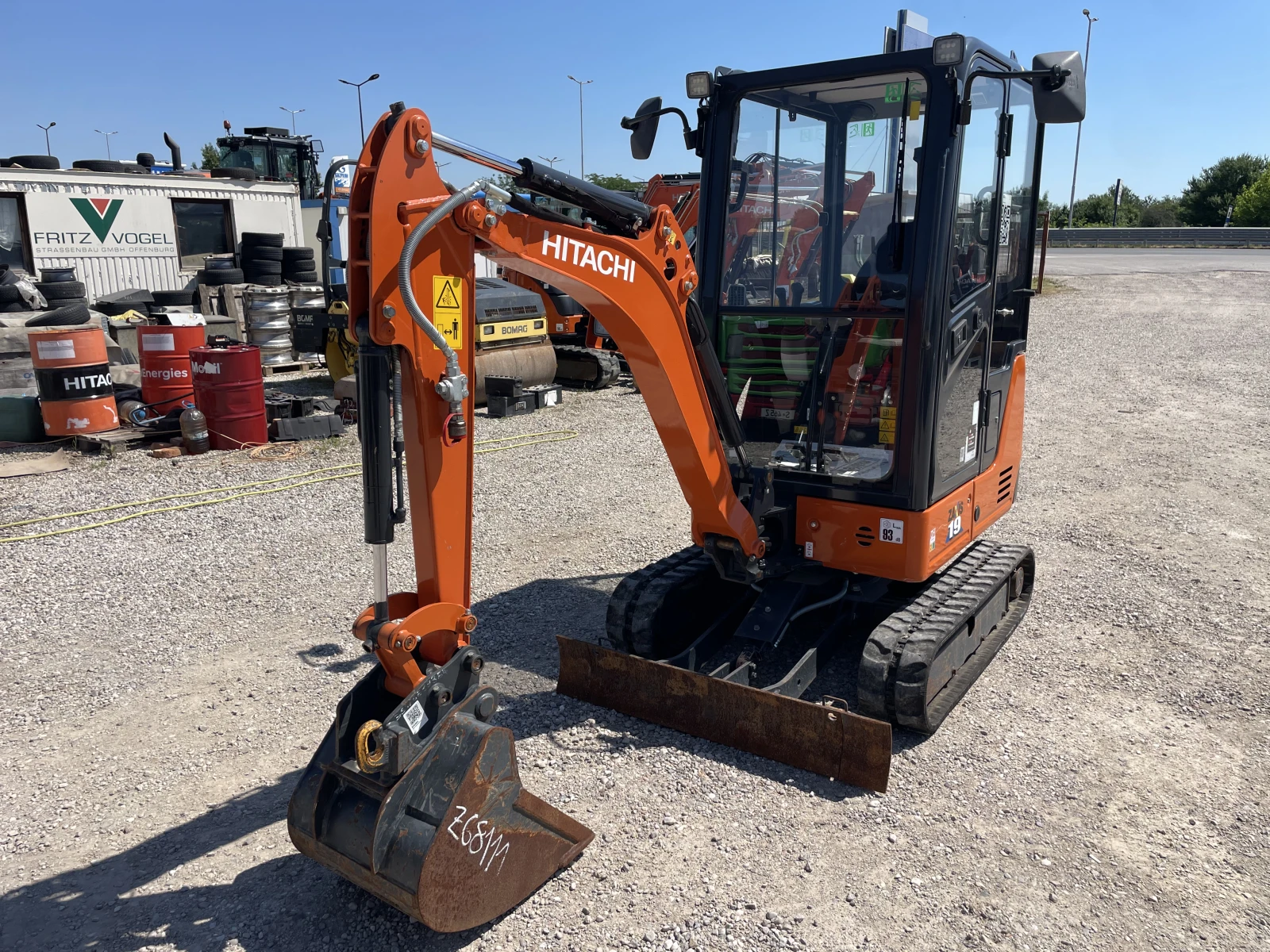 Багер Hitachi ZX 19-6 - изображение 7