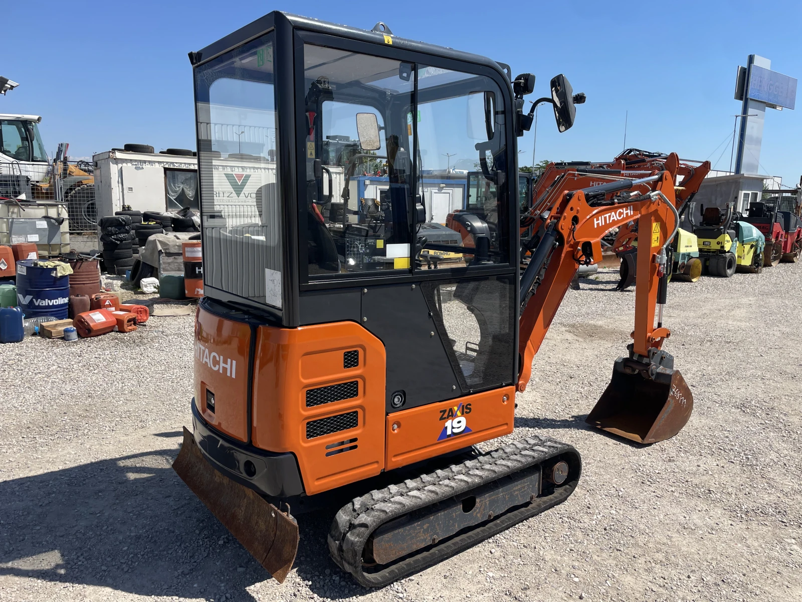  Hitachi ZX 19-6 | Mobile.bg   12