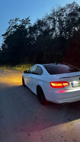 BMW 320, снимка 13