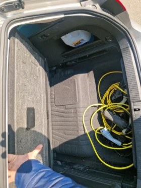 VW Passat * DIGITAL* , LED фарове, Панорамен покрив, снимка 13