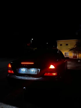 Mercedes-Benz C 200, снимка 4