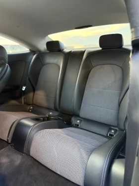 Mercedes-Benz C 250 AMG-line* Distronik* Подгрев* БялаПерла* Автомат* , снимка 12