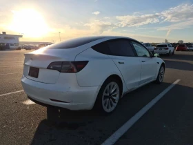 Tesla Model 3 * CARFAX * , снимка 3