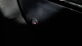 Toyota Prius, снимка 16