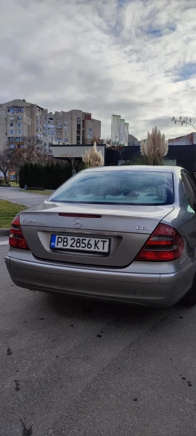 Mercedes-Benz E 320, снимка 1