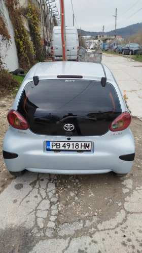 Toyota Aygo 1, 0 68кс, снимка 3