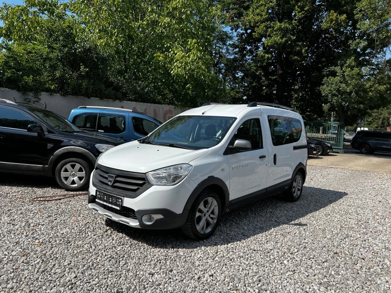 Dacia Dokker 1, 2TCe Stepway 105000kм!!, снимка 1 - Автомобили и джипове - 46544756