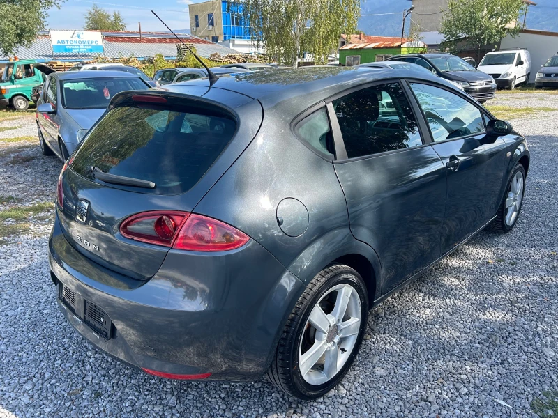 Seat Leon 2.0-140к.6ск., снимка 13 - Автомобили и джипове - 47341754