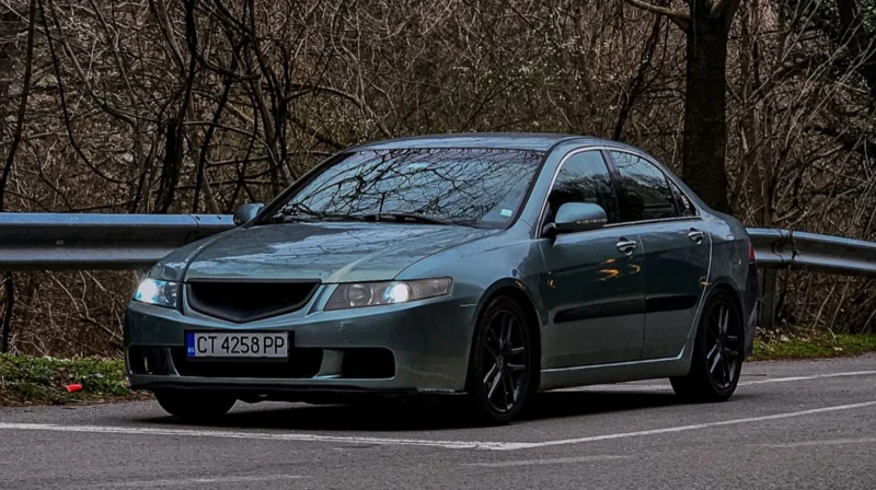 Honda Accord 7, снимка 1 - Автомобили и джипове - 47664453