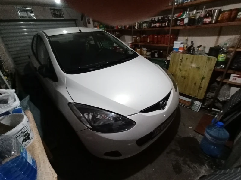 Mazda 2, снимка 1 - Автомобили и джипове - 48180482