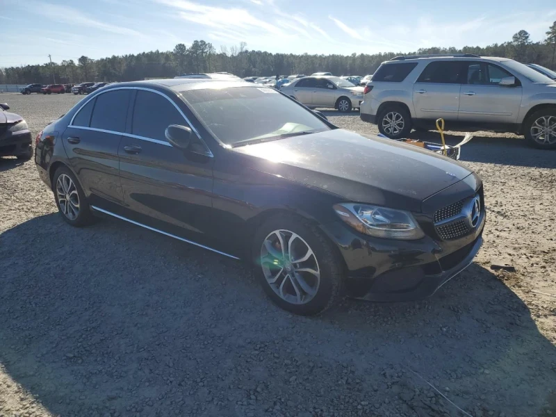 Mercedes-Benz C 300, снимка 3 - Автомобили и джипове - 49314002