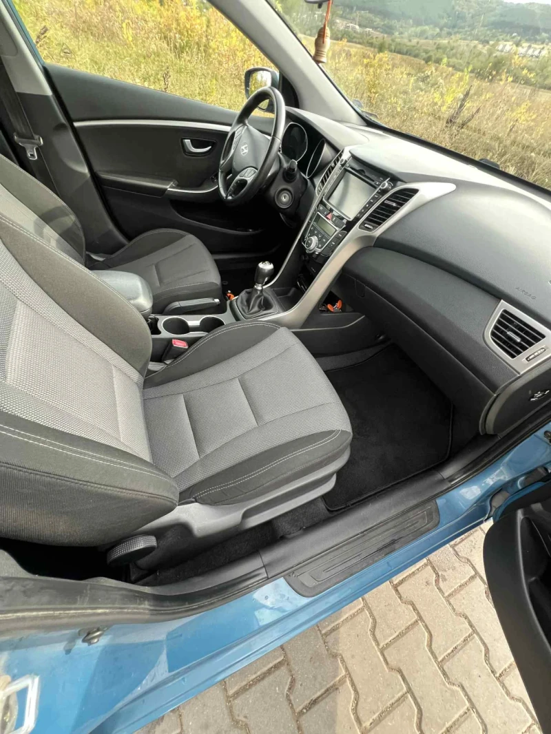 Hyundai I30, снимка 12 - Автомобили и джипове - 52615378