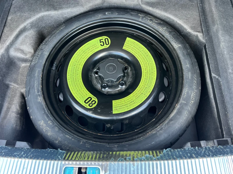 Audi A4 2.0 TDI, снимка 17 - Автомобили и джипове - 53493400