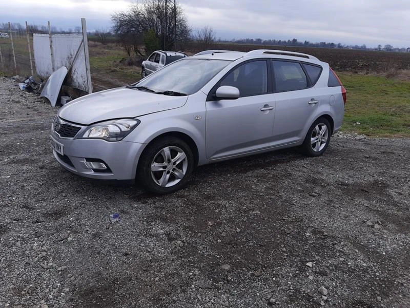 Kia Ceed 1.6 crdi - изображение 2