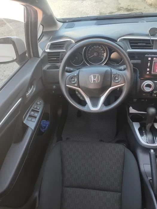 Honda Fit  - изображение 10