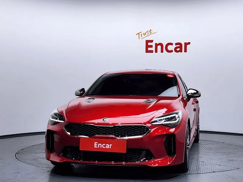 Kia Stinger  2.0 Turbo 2Wd Dream Edition, снимка 3 - Автомобили и джипове - 55090313