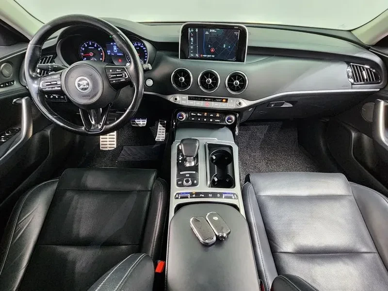 Kia Stinger  2.0 Turbo 2Wd Dream Edition, снимка 7 - Автомобили и джипове - 55090313