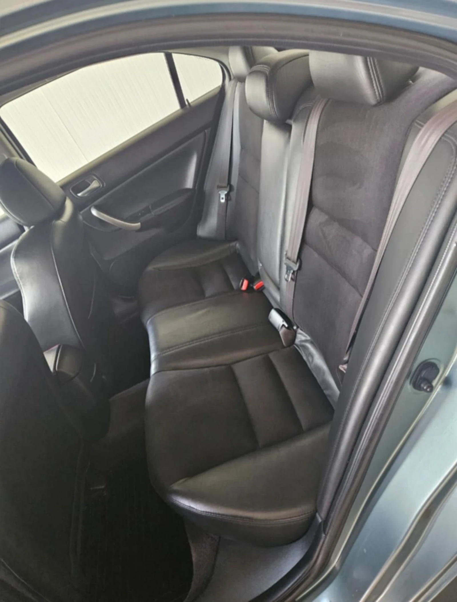 Honda Accord 7, снимка 12 - Автомобили и джипове - 53646311