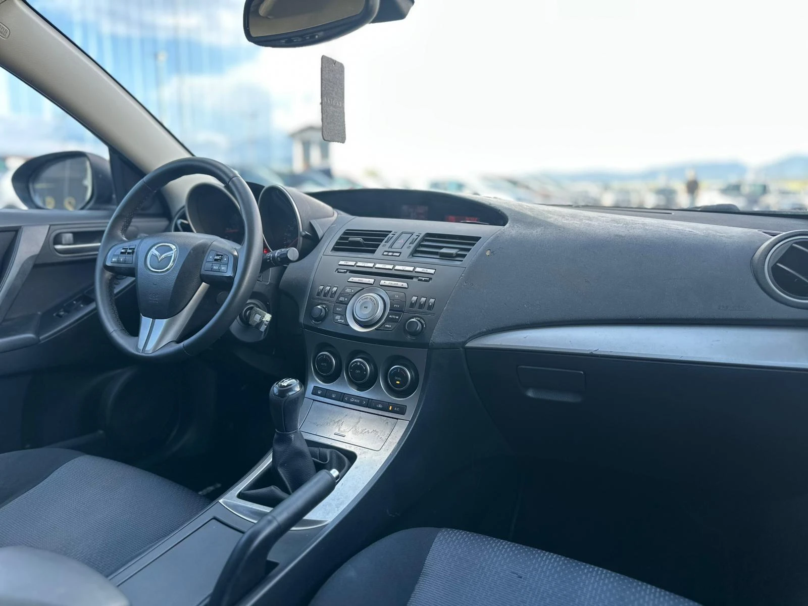 Mazda 3 / 1.6D / 109 HP / TOP /  | Mobile.bg   12