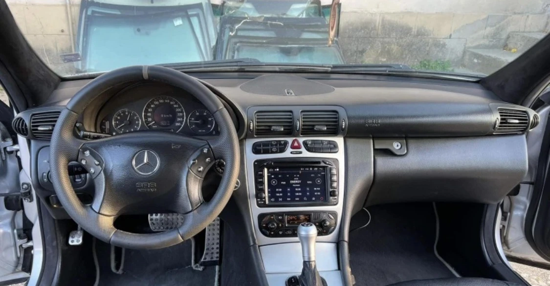 Mercedes-Benz C 220, снимка 7 - Автомобили и джипове - 54080629