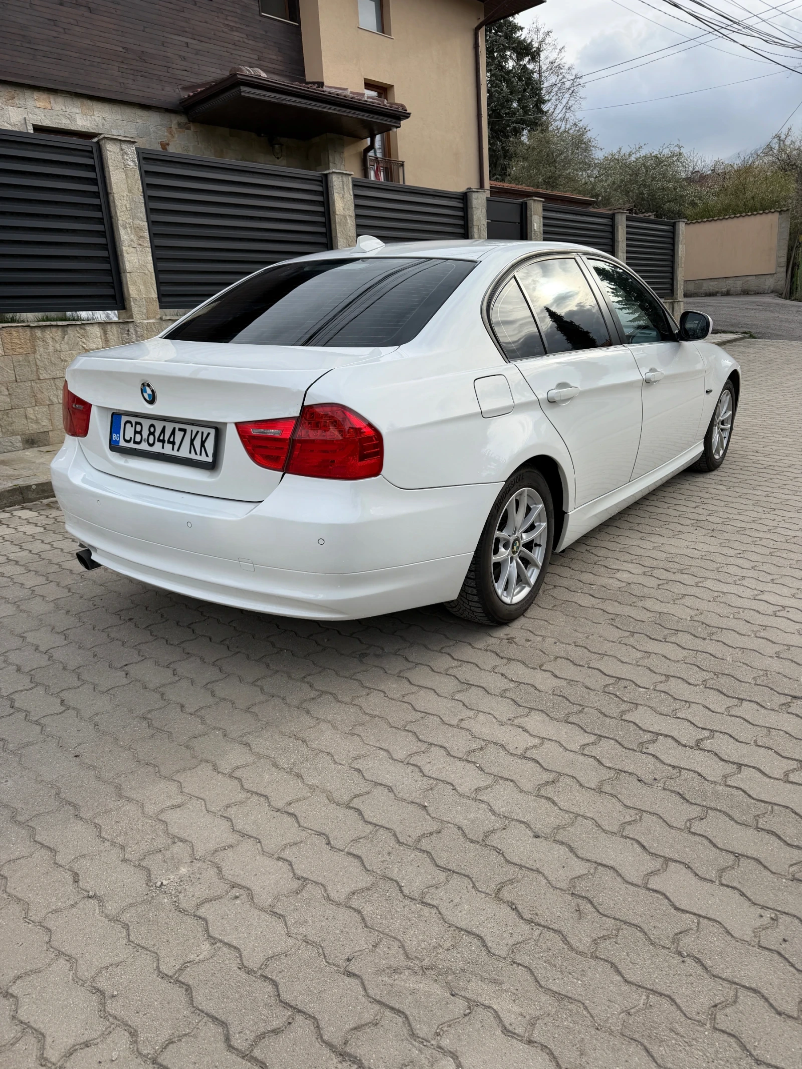 BMW 320, снимка 4 - Автомобили и джипове - 54227829