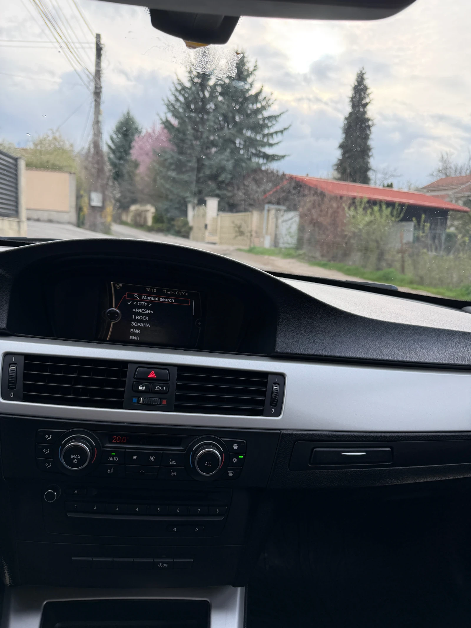 BMW 320, снимка 11 - Автомобили и джипове - 54227829