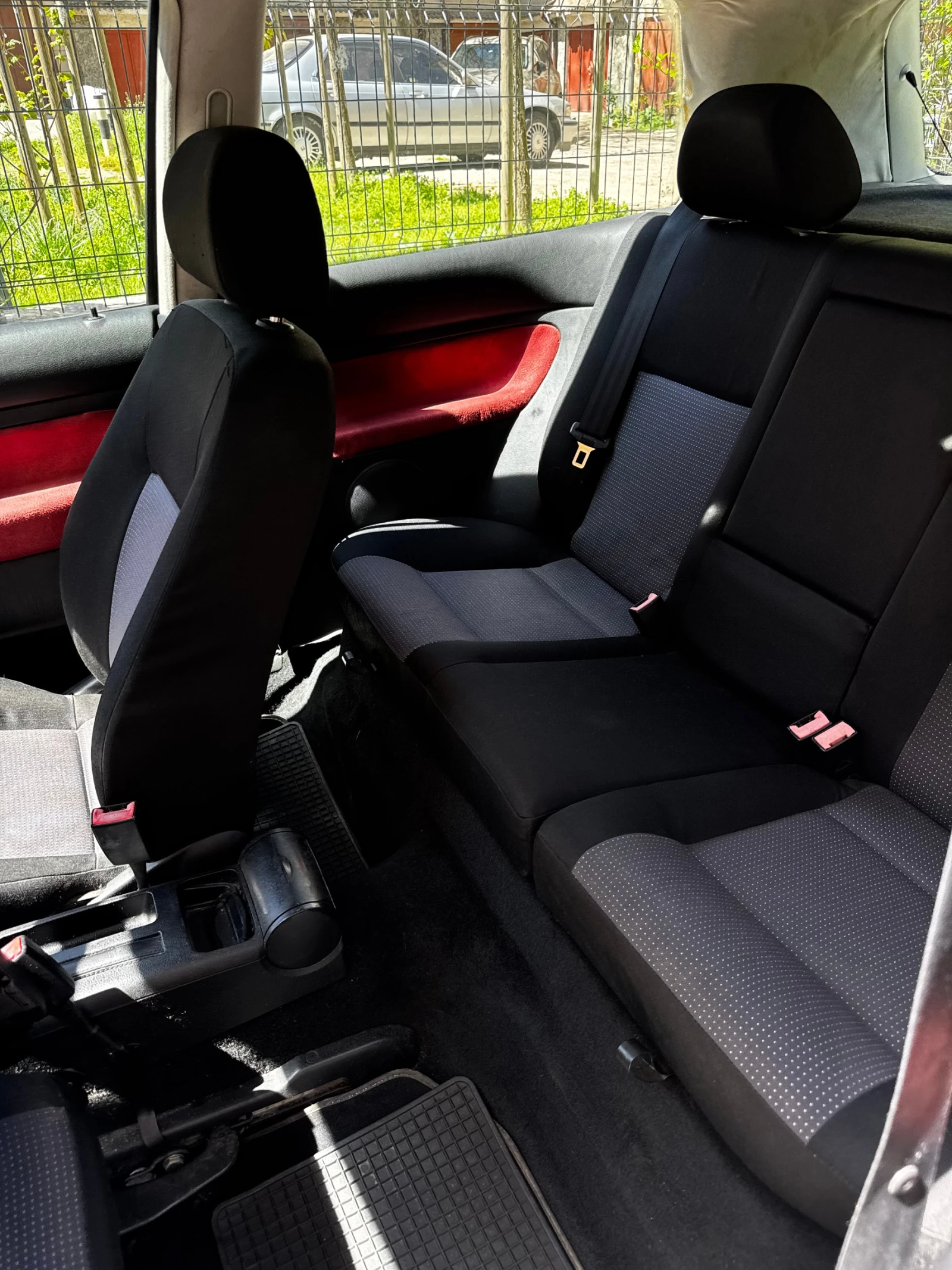 VW Golf 1.4 16V (75 Hp) , снимка 8 - Автомобили и джипове - 54360502