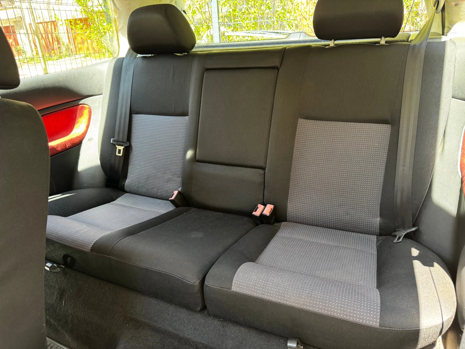 VW Golf 1.4 16V (75 Hp) , снимка 7 - Автомобили и джипове - 54360502