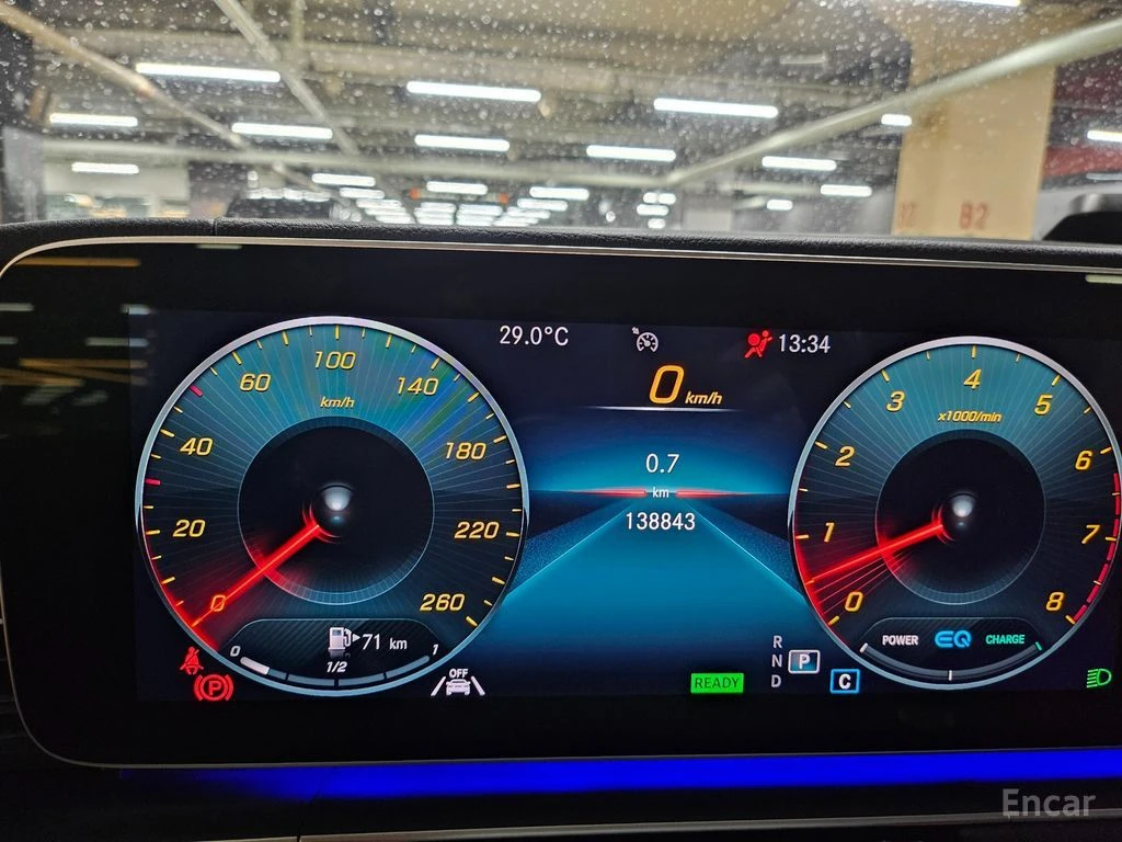 Mercedes-Benz GLE 450 4MATIC* AMG PACK* BURMESTER* 360 CAM* HEAD-UP* , снимка 12 - Автомобили и джипове - 54884349