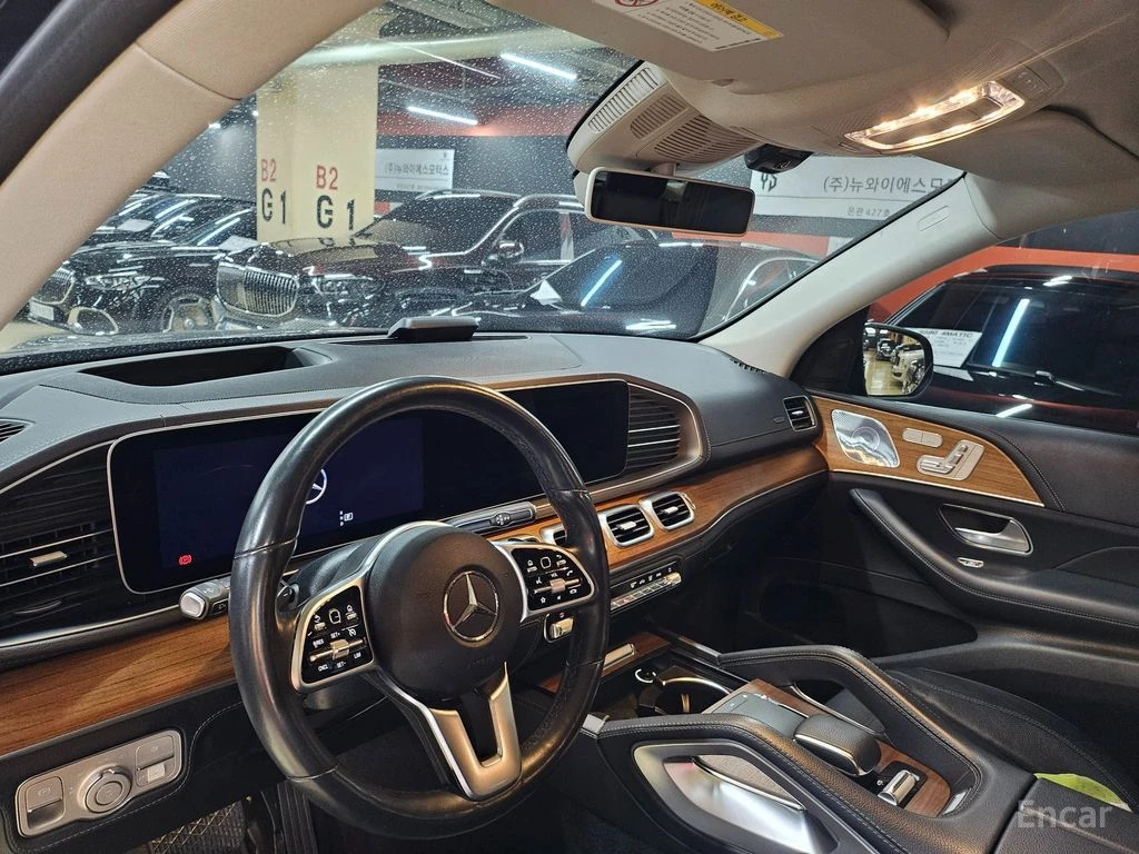 Mercedes-Benz GLE 450 4MATIC* AMG PACK* BURMESTER* 360 CAM* HEAD-UP* , снимка 10 - Автомобили и джипове - 54884349