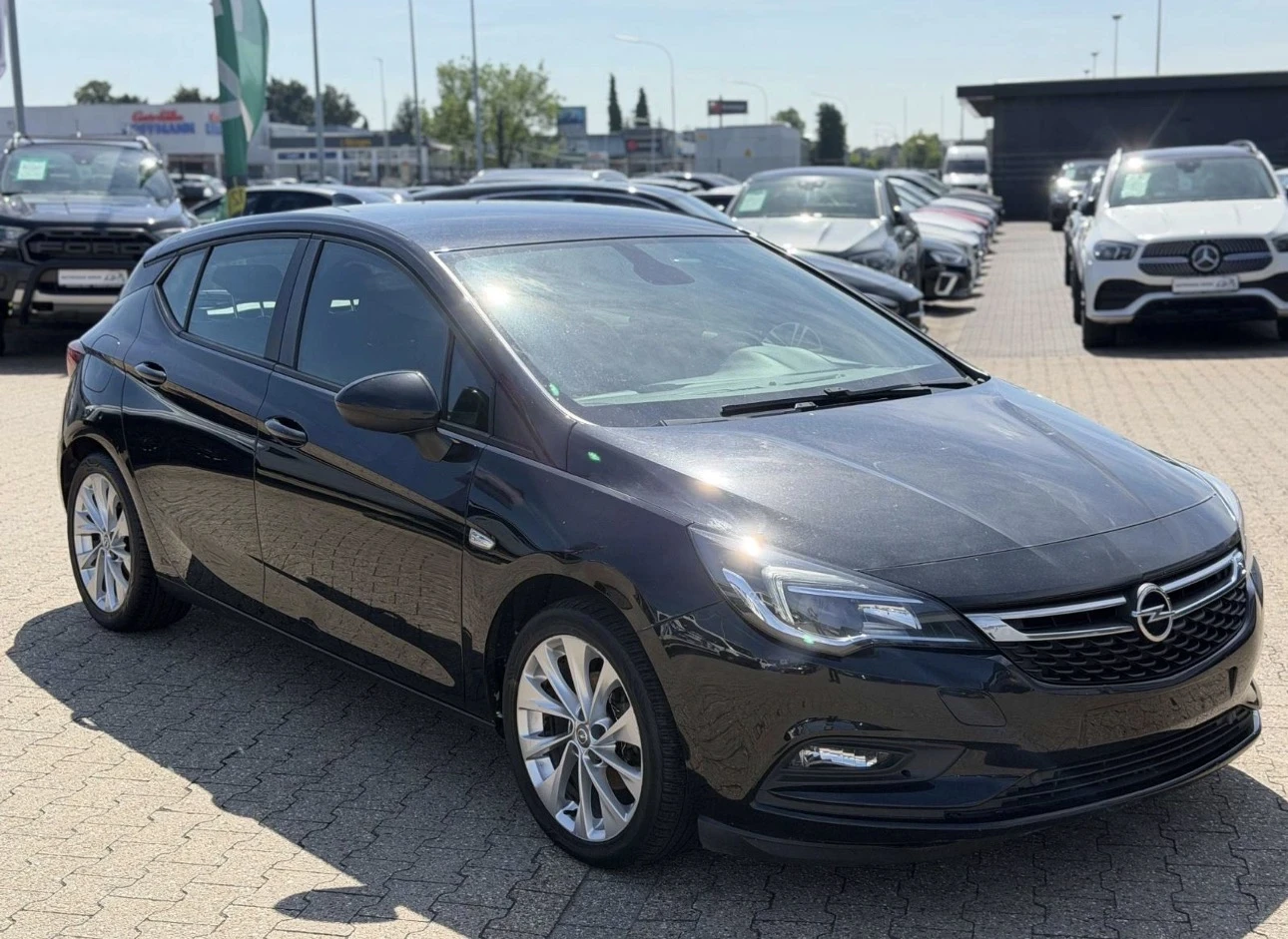 Opel Astra 1.6 CDTI, снимка 2 - Автомобили и джипове - 55083902