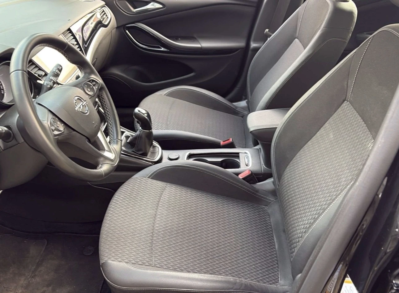 Opel Astra 1.6 CDTI, снимка 5 - Автомобили и джипове - 55083902