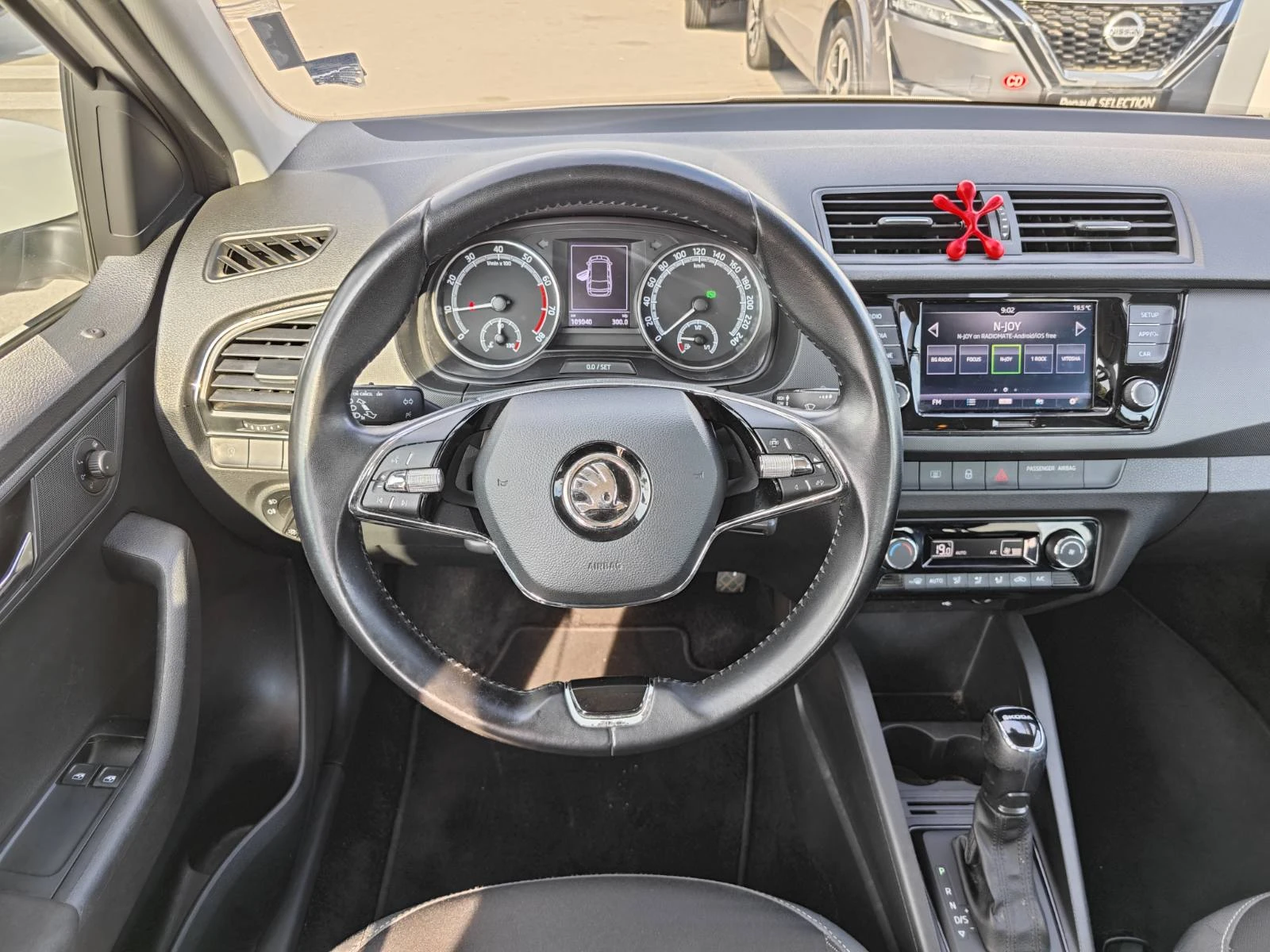 Skoda Fabia 1.0TSi 95k.c., снимка 15 - Автомобили и джипове - 55117602
