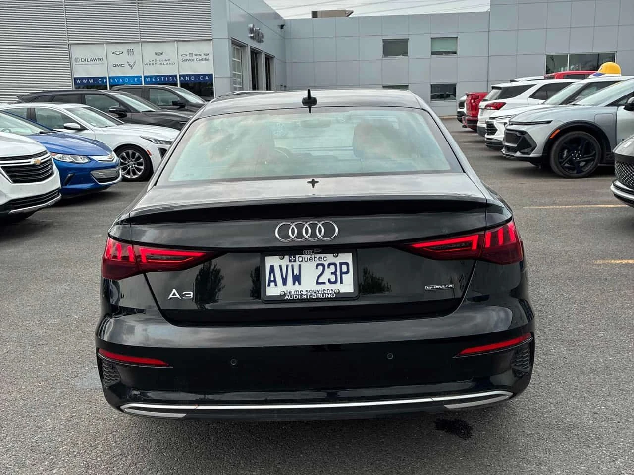Audi A3 * Komfort * CARFAX * БЕЗ ПЪРВОНАЧАЛНА ВНОСКА, снимка 4 - Автомобили и джипове - 55470891