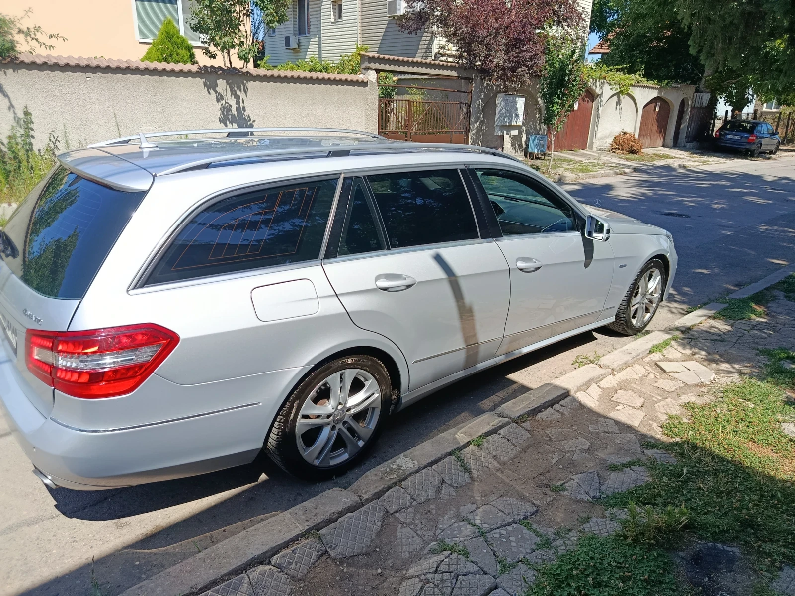 Mercedes-Benz E 350 3.0 V6 231�.�. 4MATIC  | Mobile.bg � ����������� 2