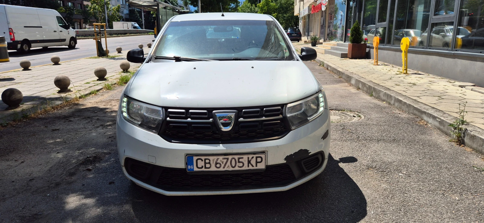 Dacia Sandero, снимка 2 - Автомобили и джипове - 55638643