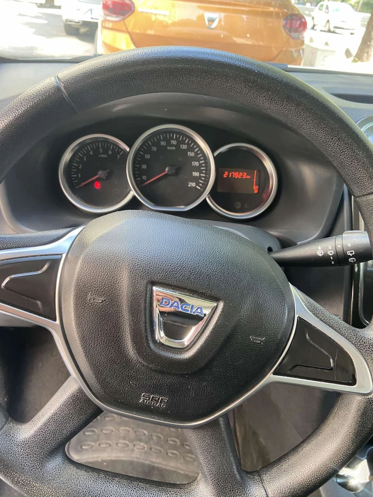 Dacia Sandero, снимка 5 - Автомобили и джипове - 55638643