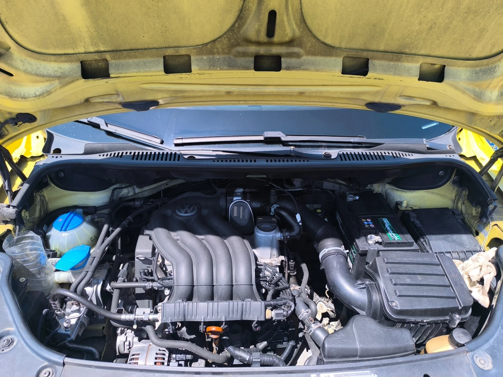 VW Caddy, снимка 9 - Автомобили и джипове - 55668293