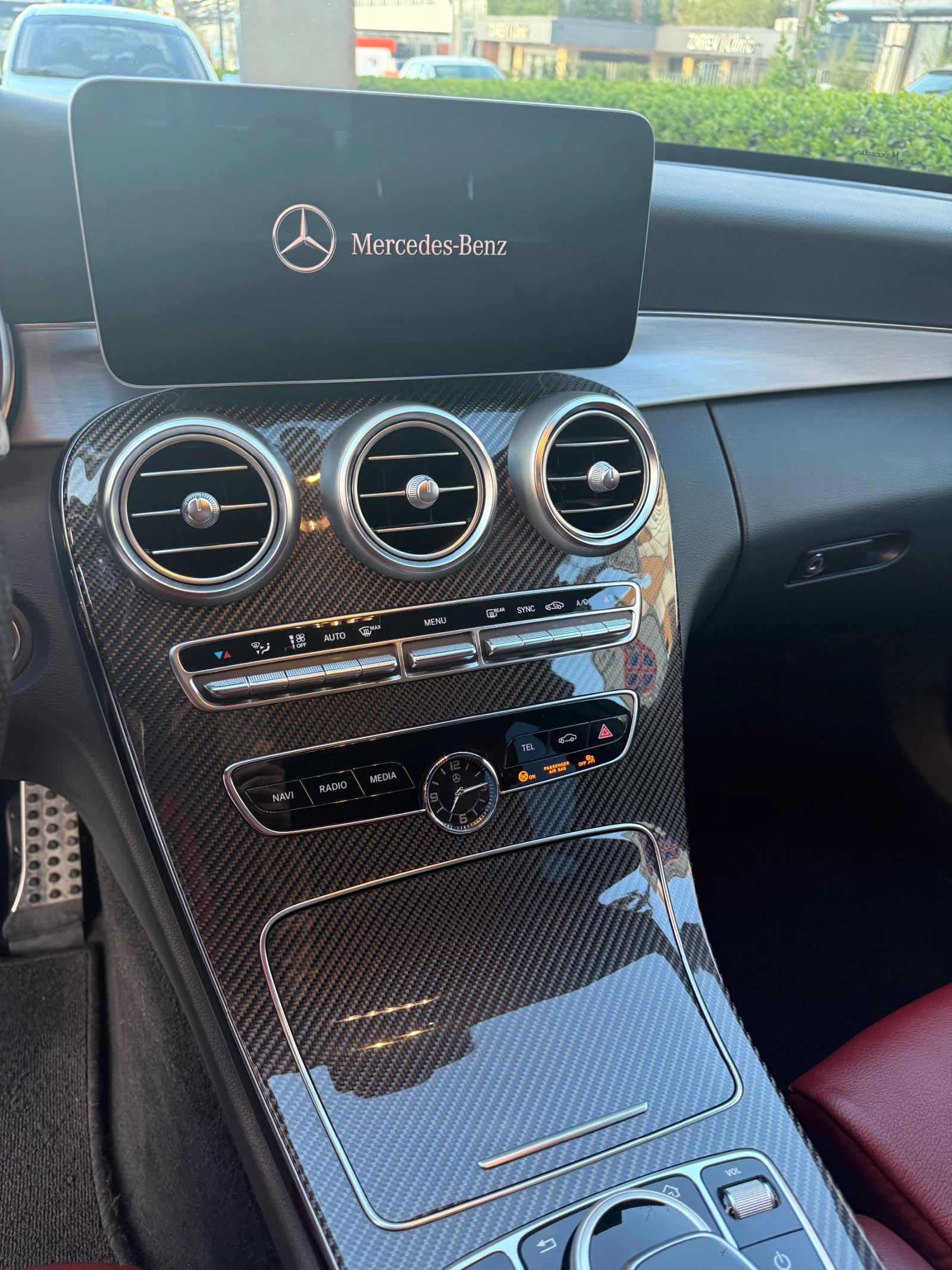 Mercedes-Benz C 300 4MATIC AMG, снимка 5 - Автомобили и джипове - 56572328