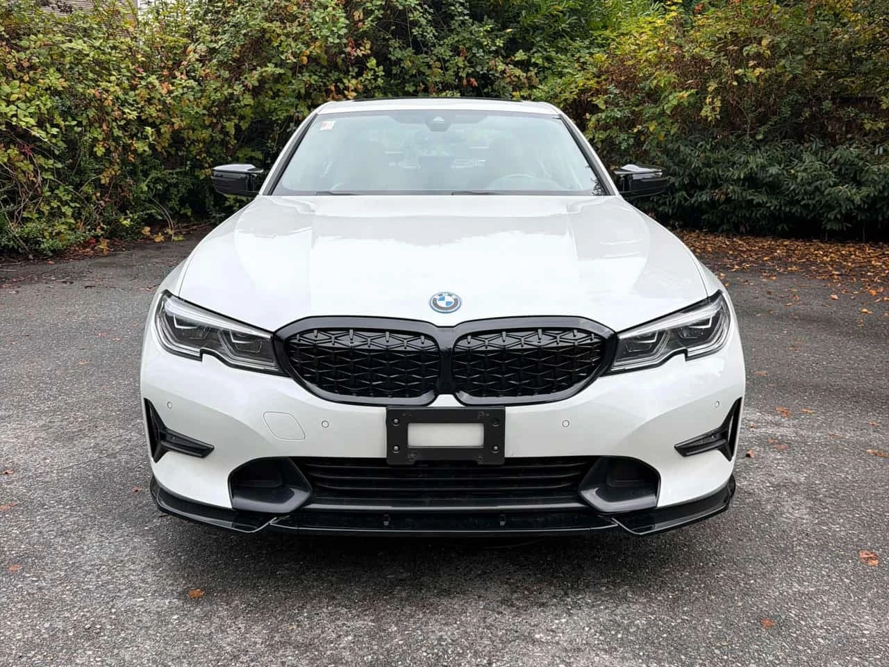 BMW 330 e xDrive | CARFAX | ��������������� | Mobile.bg � ����������� 2