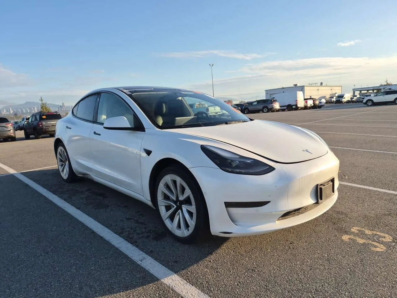 Tesla Model 3 * CARFAX * , снимка 2 - Автомобили и джипове - 56655039