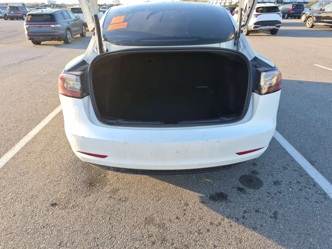 Tesla Model 3 * CARFAX * , снимка 14 - Автомобили и джипове - 56655039